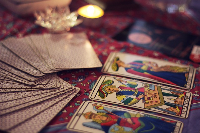 Faut-il croire aux cartes ?
